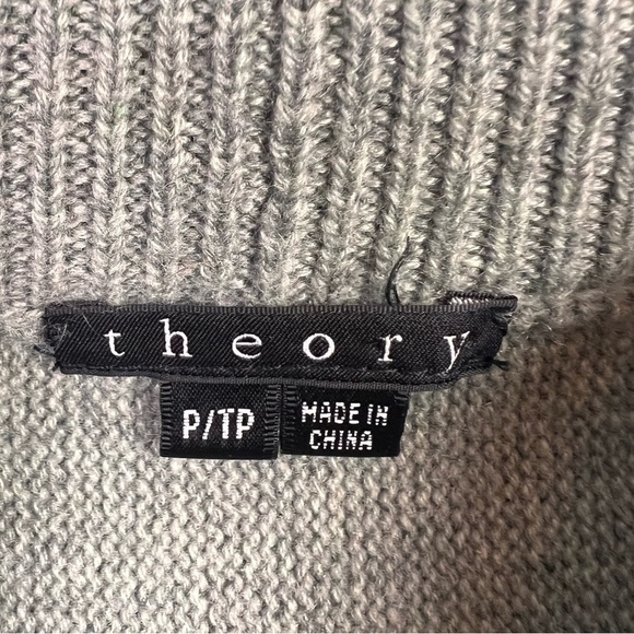 Theory | sage green poncho style sweater | cashmere - Picture 8 of 9